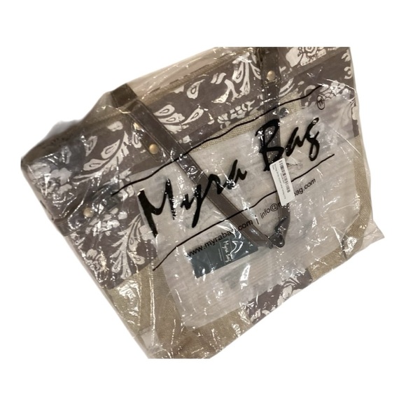 Myra Bag Old Key Upcycled Canvas Tote Bag Brand New - Picture 6 of 7